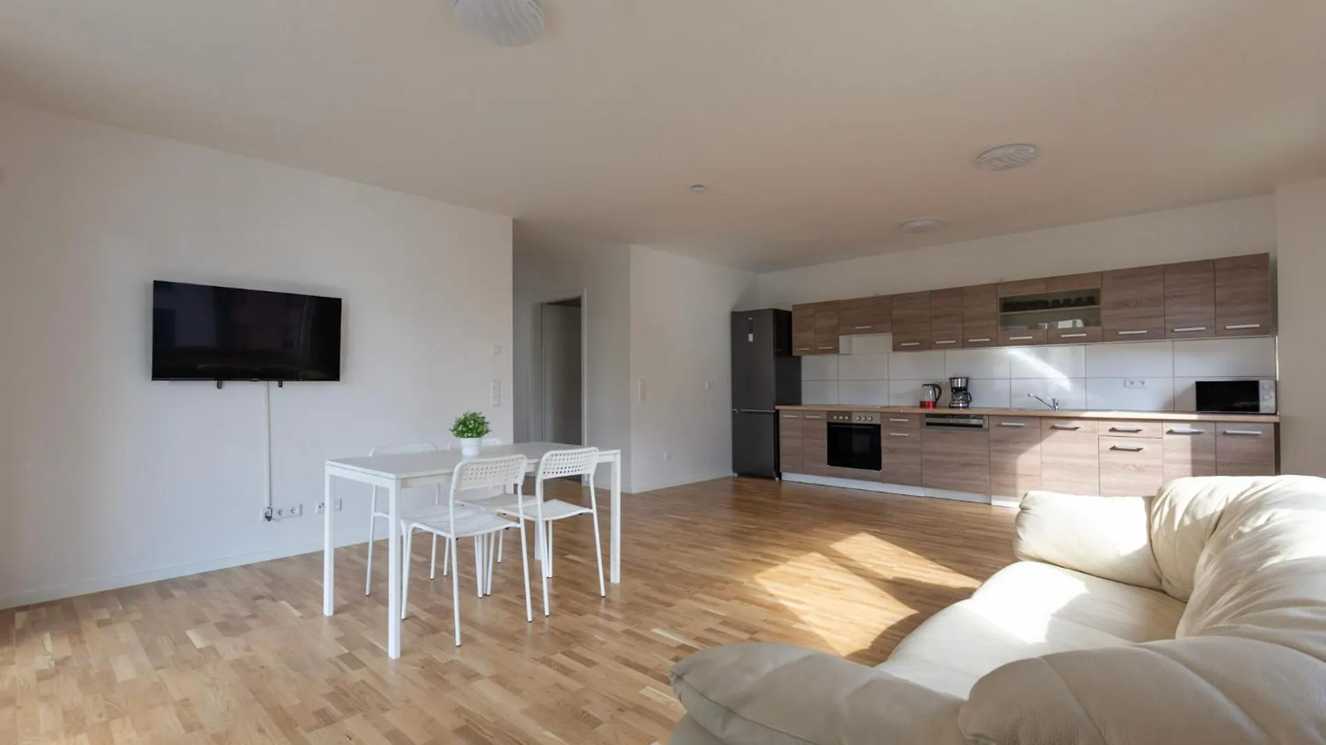 T&K Apartments - Bergisch Gladbach - 7 Comfortable Apartments - 20 Min To Fair Messe Köln Deutschland