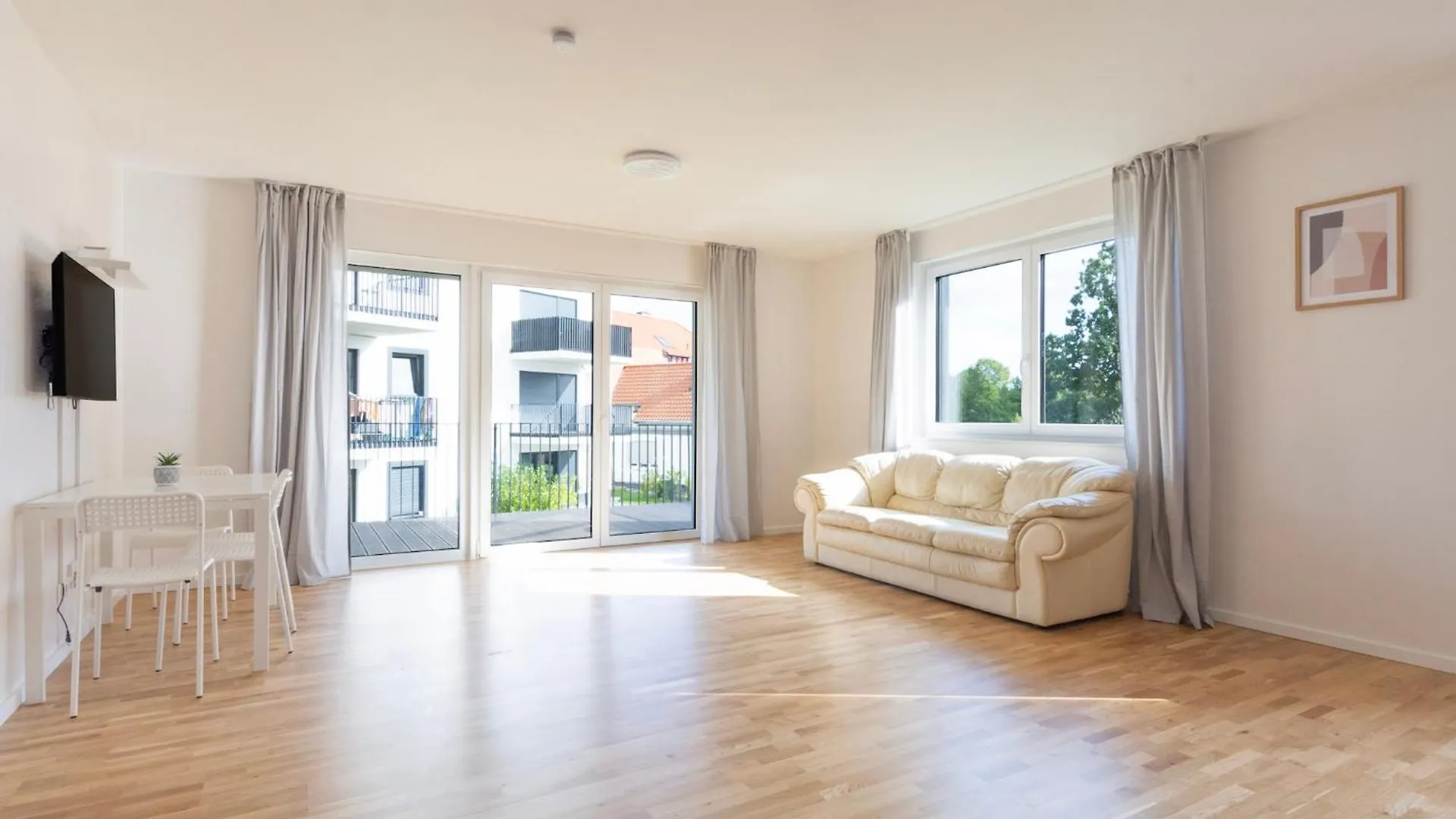 T&K Apartments - Bergisch Gladbach - 7 Comfortable Apartments - 20 Min To Fair Messe Köln Deutschland
