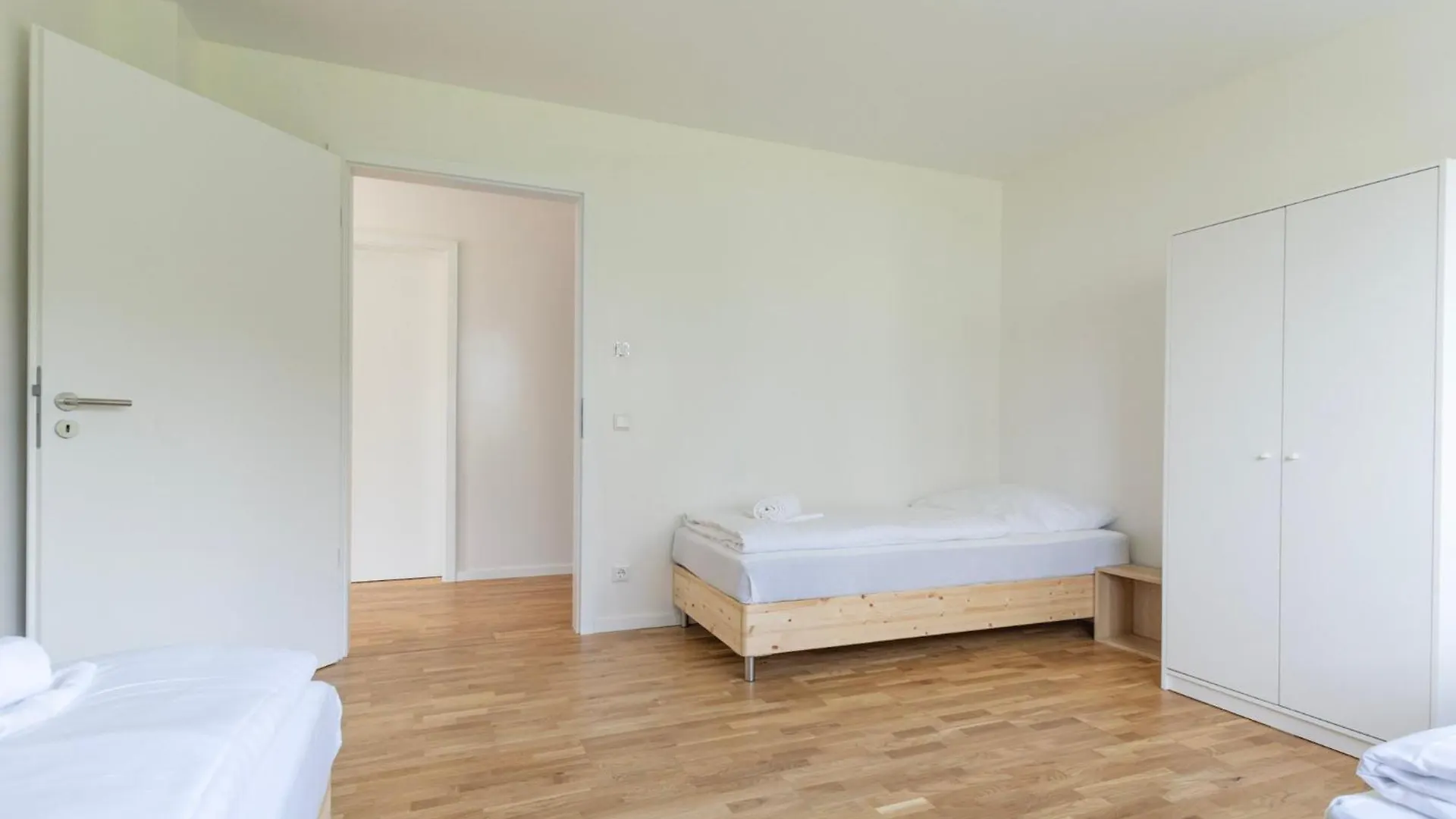 T&K Apartments - Bergisch Gladbach - 7 Comfortable Apartments - 20 Min To Fair Messe Köln Deutschland